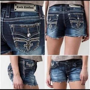Rock Revival Linnett Shorts - Distressed - Rhinestones - SZ 28